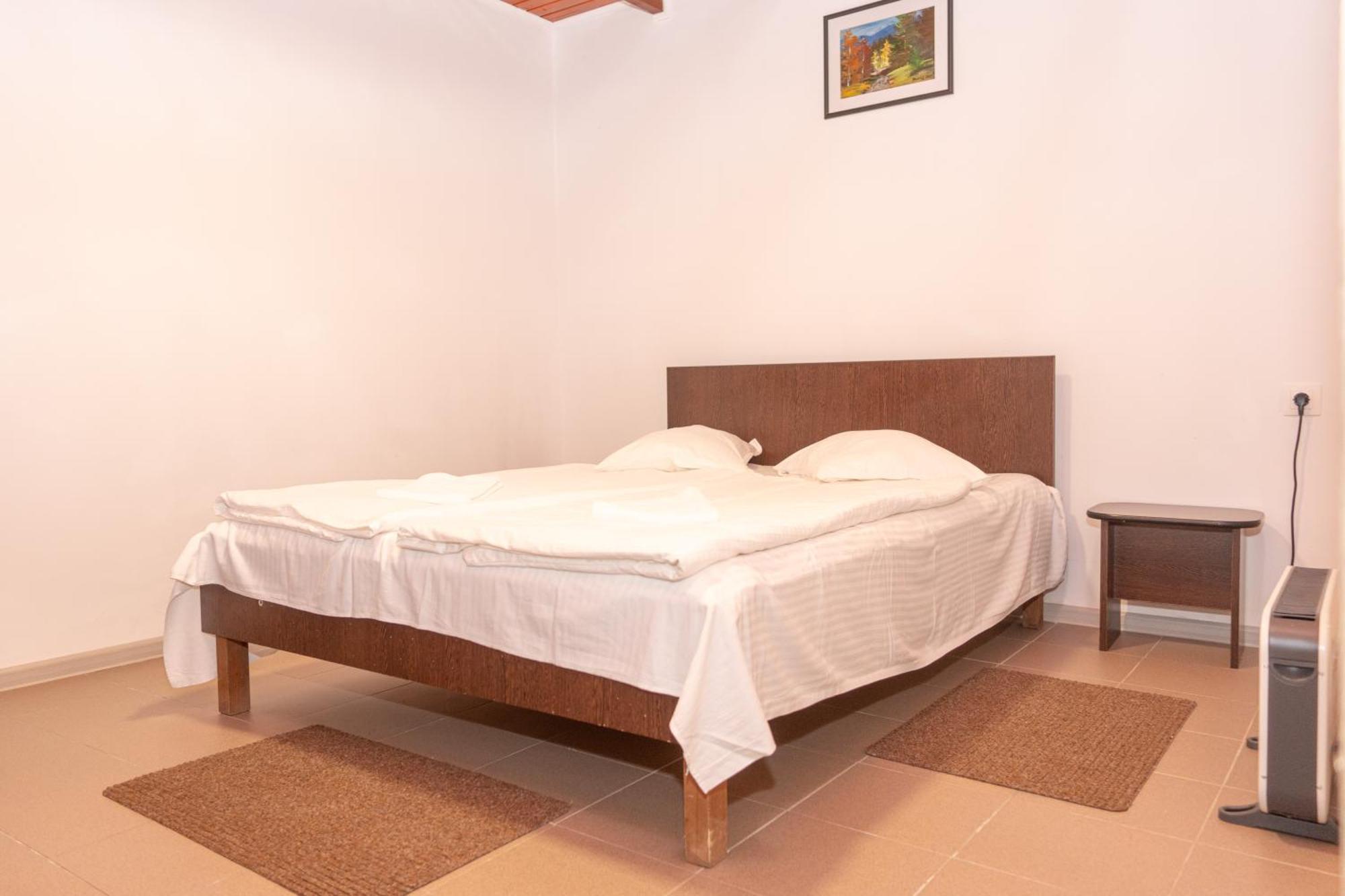 Vila Bradul Lacu Rosu Luaran gambar